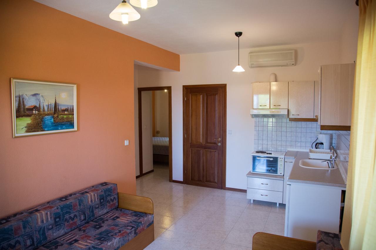 Elena Apartments & Studios Vourvourou Exterior foto